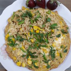 A picture of Egg noodle pancake.