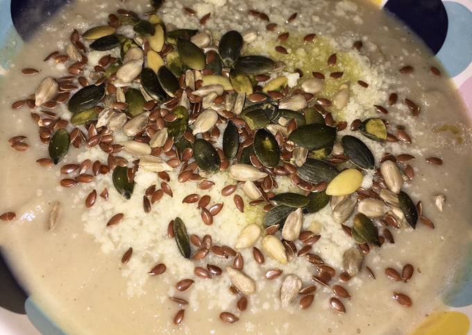 Vellutata di cavolfiore e funghi