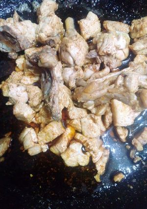 A picture of Fry Chicken.