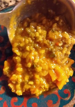 Una foto de Guisito de verduras y arroz Yamaní