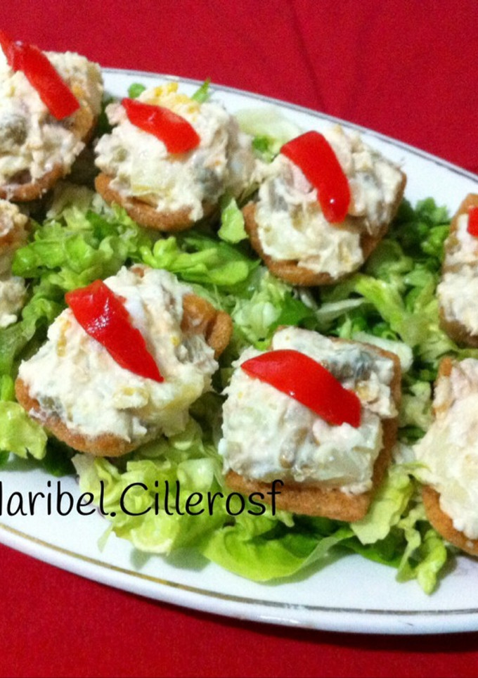 Una foto de Bocaditos de ensaladilla. Aperitivo para Navidad