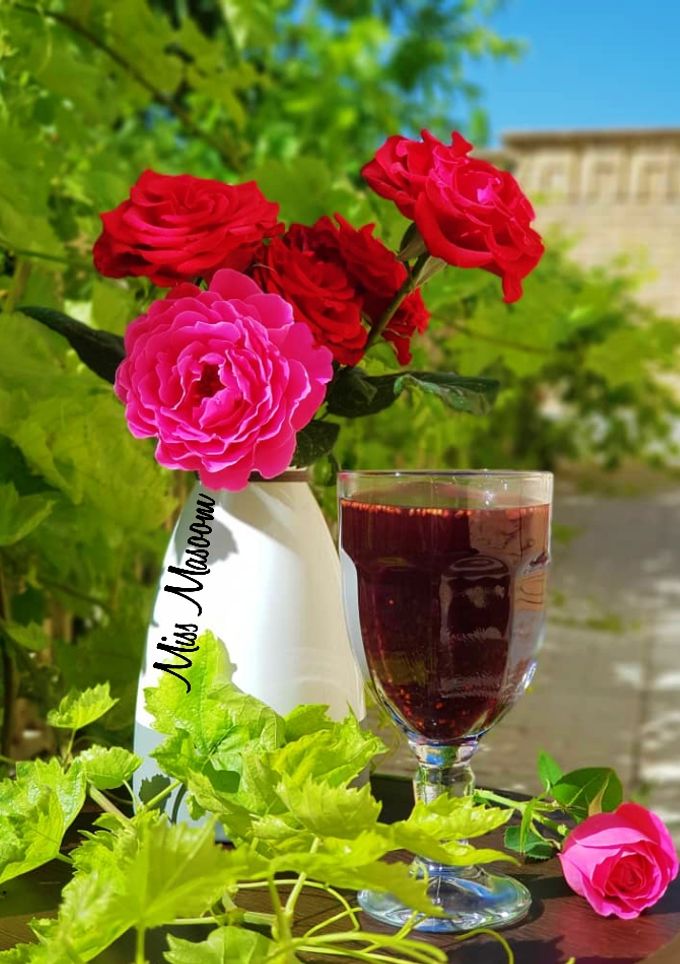 عکسی از دستور شربت توت سیاه
