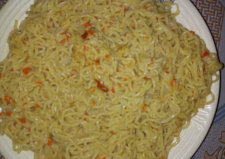 Easy Way to Make Favorite Indomie jallof