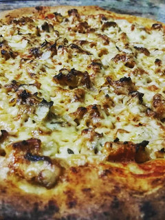 Una foto de Pizza barbacoa de pollo