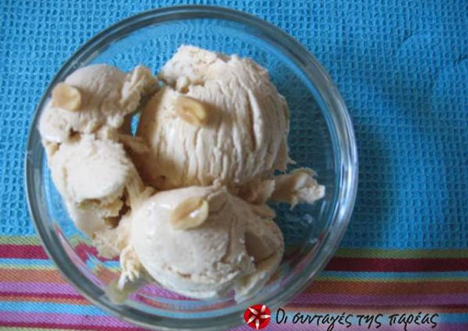 κύρια φωτογραφία συνταγής Παγωτό με φυστικοβούτυρο