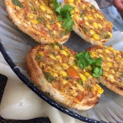 A picture of GOLDEN COINS (Baked corn toast).