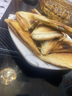 A picture of Toasted bread.