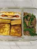 Lunch Box: Toast bơ đậu phộng