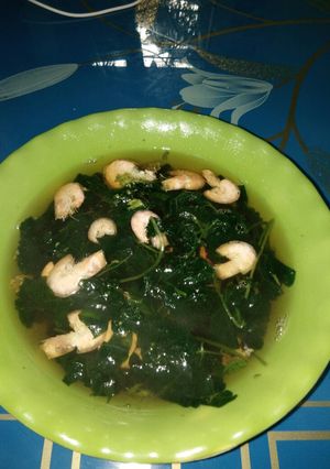 Hình của món Lá cứt quạ nấu canh với tép.