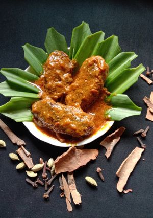 চিকেন কোপ্তার থাই কারি (Chicken koptar thai curry recipe in bengali) রেসিপির প্রধান ছবি