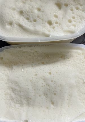 बेसिक आइसक्रीम(Basic ice-cream recipe in Hindi) रेसिपी मुख्य फोटो