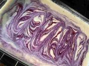 A picture of baked cheesecake