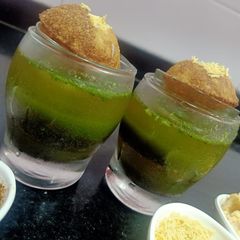A picture of PANI PURI😋.