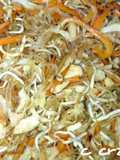 Verduras con fideos de cristal y gulas