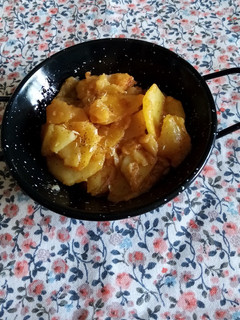 Una foto de Patatas al ajillo pastor en sartén