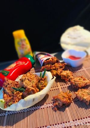 পটেটো এন্ড ক্যাবেজ পকোড়া (potato and cabbage pakora recipe in Bengali) রেসিপির প্রধান ছবি