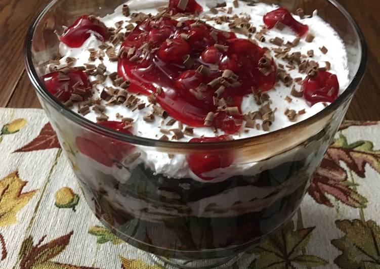 How to Cook Scrummy Black Forest Trifle