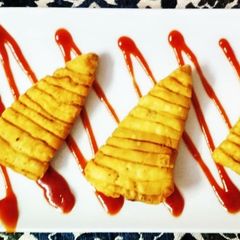 A picture of Cone samosa.