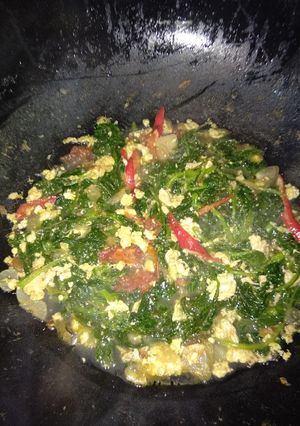 Foto resep Tumis bayam telur
