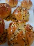 Korean Garlic Cheese Bread