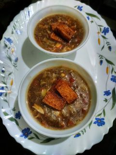 চিকেন ওয়ান পট সুপ (Chicken one pot soup recipe in Bengali) রেসিপির প্রধান ছবি