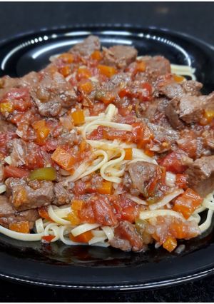Una foto de Estofado de carne 🍝