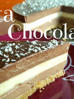 Una foto de Como hacer Tarta 3 chocolates, sin horno, rápida y fácil