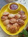 Bombay street food style instant veggie appam / rava veggie appe