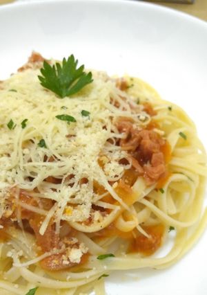Foto resep Fettuccine Bolognese (Praktis, Mudah, Enak)