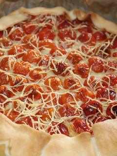 Une photo de Tarte au thon et aux tomates-cerises