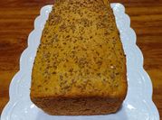 Una foto de pan integral con levadura fresca
