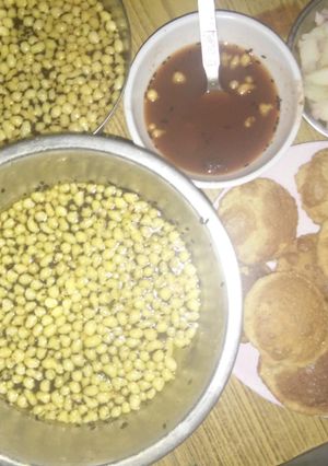 A picture of Golgappe.