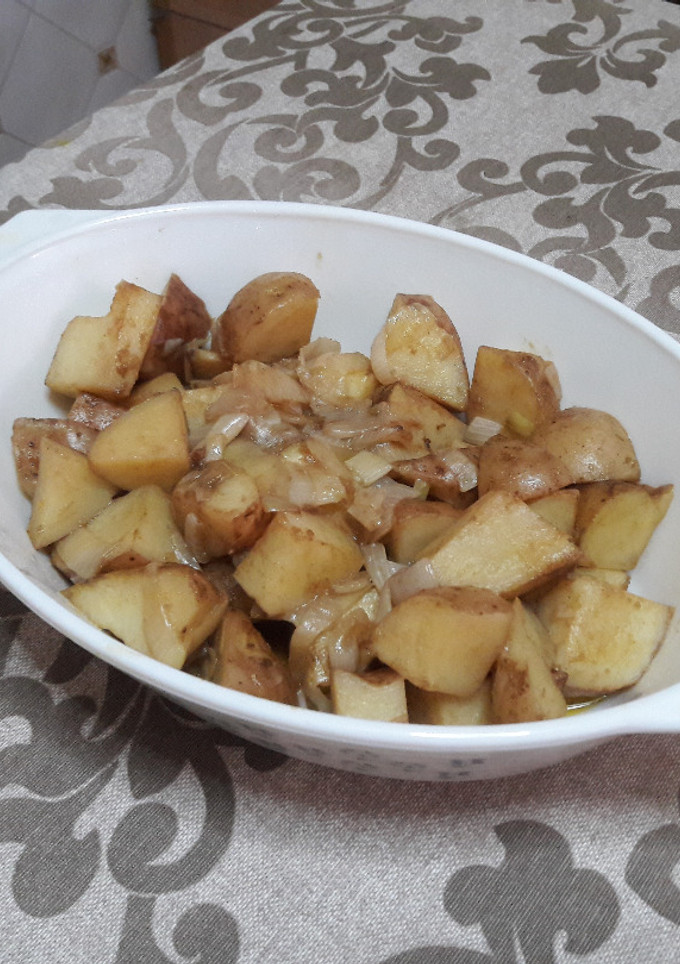 Una foto de "Patatas picantes de Otik" veganas 🥔