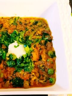 मेथी मटर मलाई (Methi matar malai recipe in Hindi) रेसिपी मुख्य फोटो
