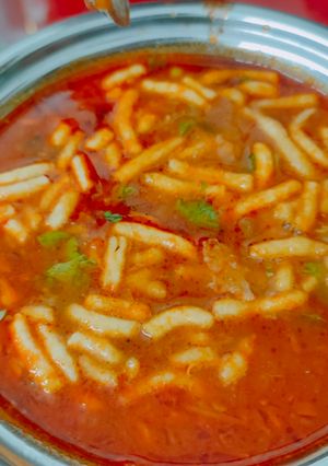 A picture of Sev usal from green peas.