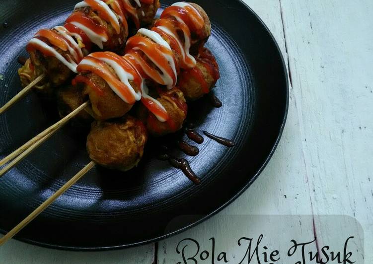 Bola Mie Tusuk