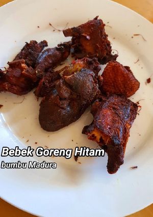 Foto resep Bebek Goreng Hitam Bumbu Madura