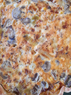Foto de Quiche de Cogumelos, Bacon e Alho Francês