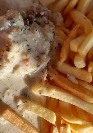Sajtos-tejszínes-zöldfűszeres tőkehal recept fotója