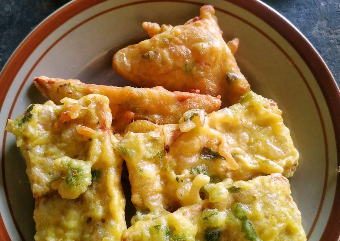 Tempe goreng daun bawang