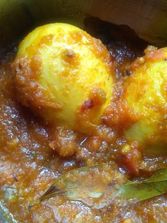 এগ কষা (egg kosha recipe in Bengali) রেসিপির প্রধান ছবি