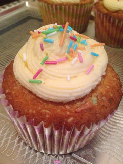 Funfetti cupcake recept fotója