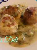 Albóndigas de pescado en salsa verde