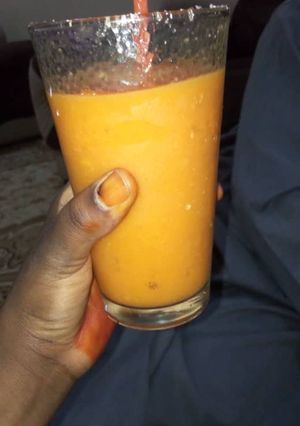 A picture of Mango juice.