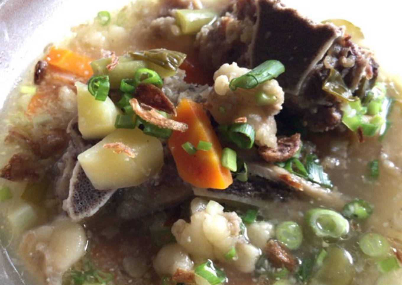 Sop tulangan sapi