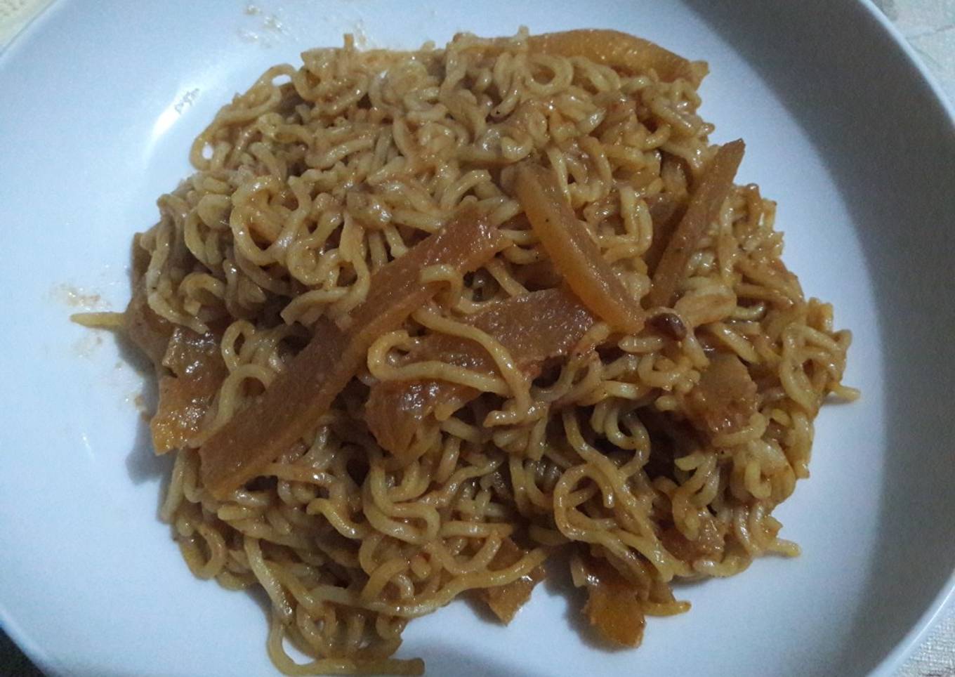 Mie goreng soto kikil sapi