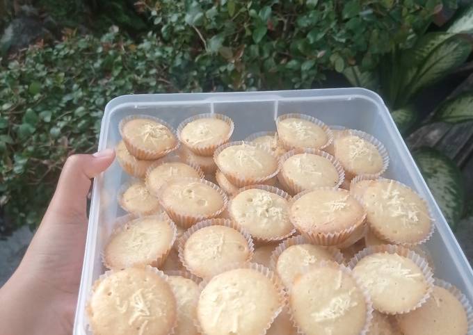 Resep Cupcakes mini ekonomis yang Enak Banget