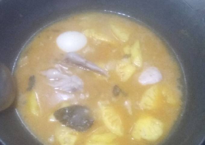 Gulai ayam nanas