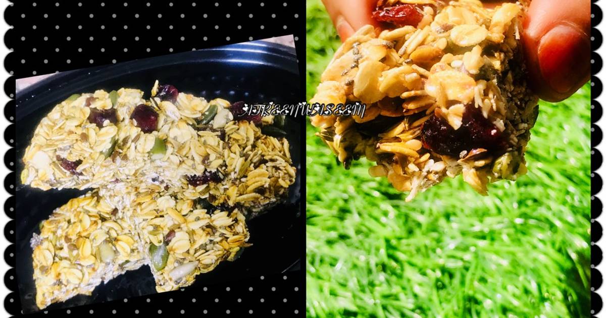 Multiseed oats granola bars Recipe by DROOLSOME MORSEL BY AFREEN WASEEM