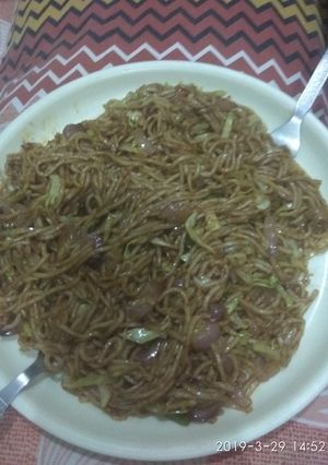A picture of Chowmein.